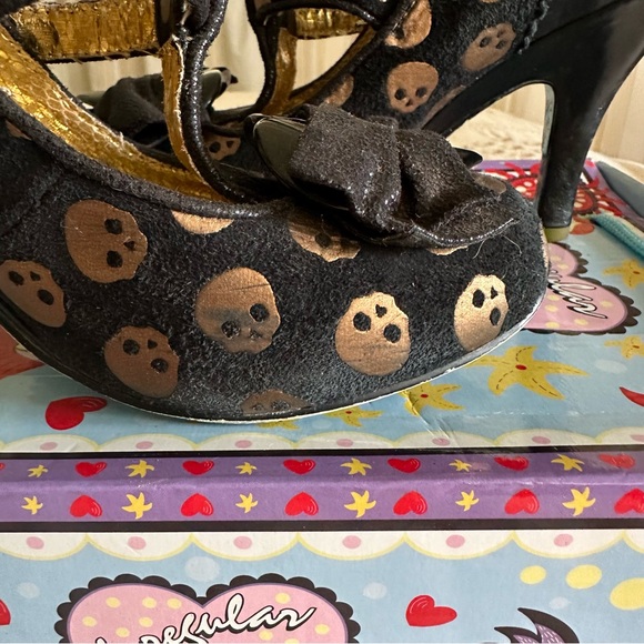 Irregular Choice - Picture 4 of 10